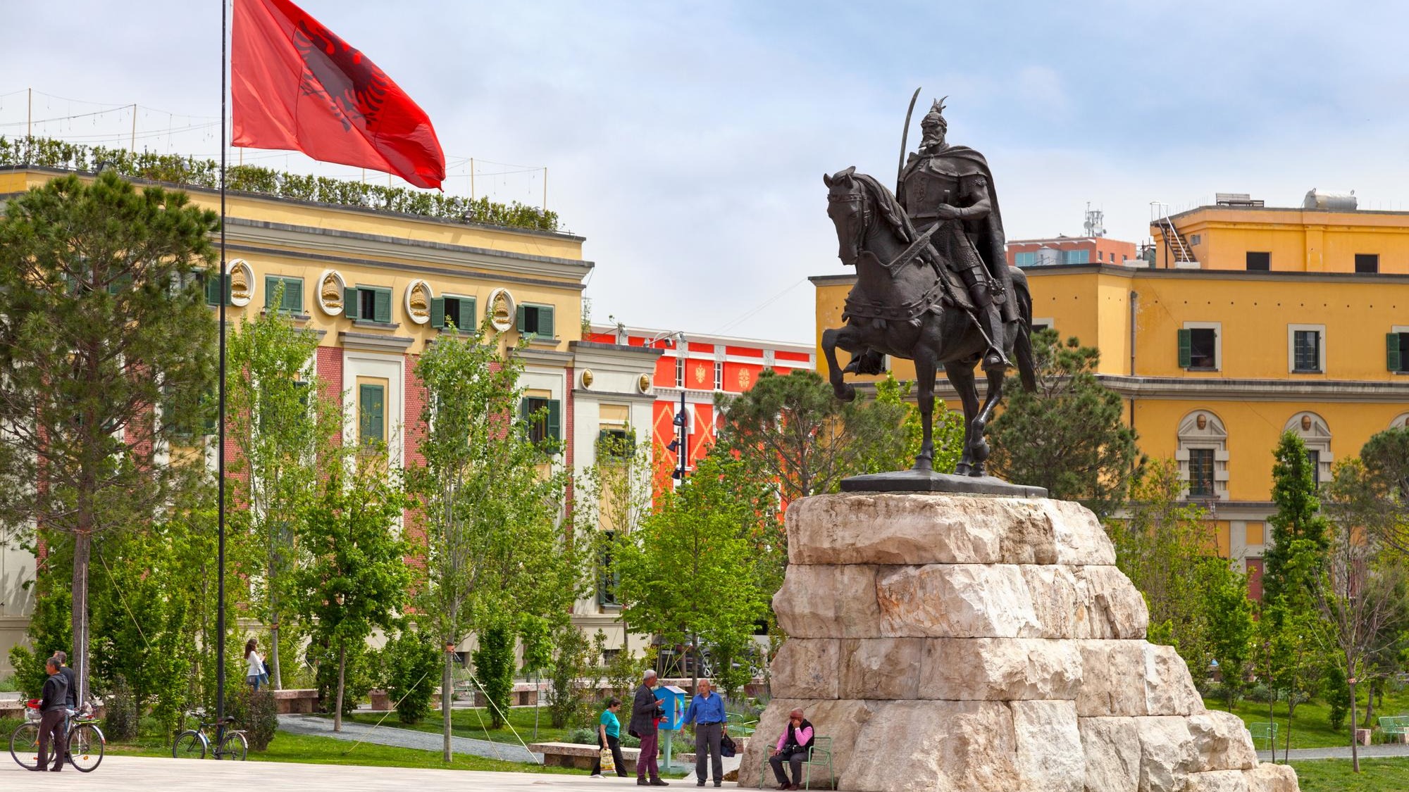 Skanderbeg Square